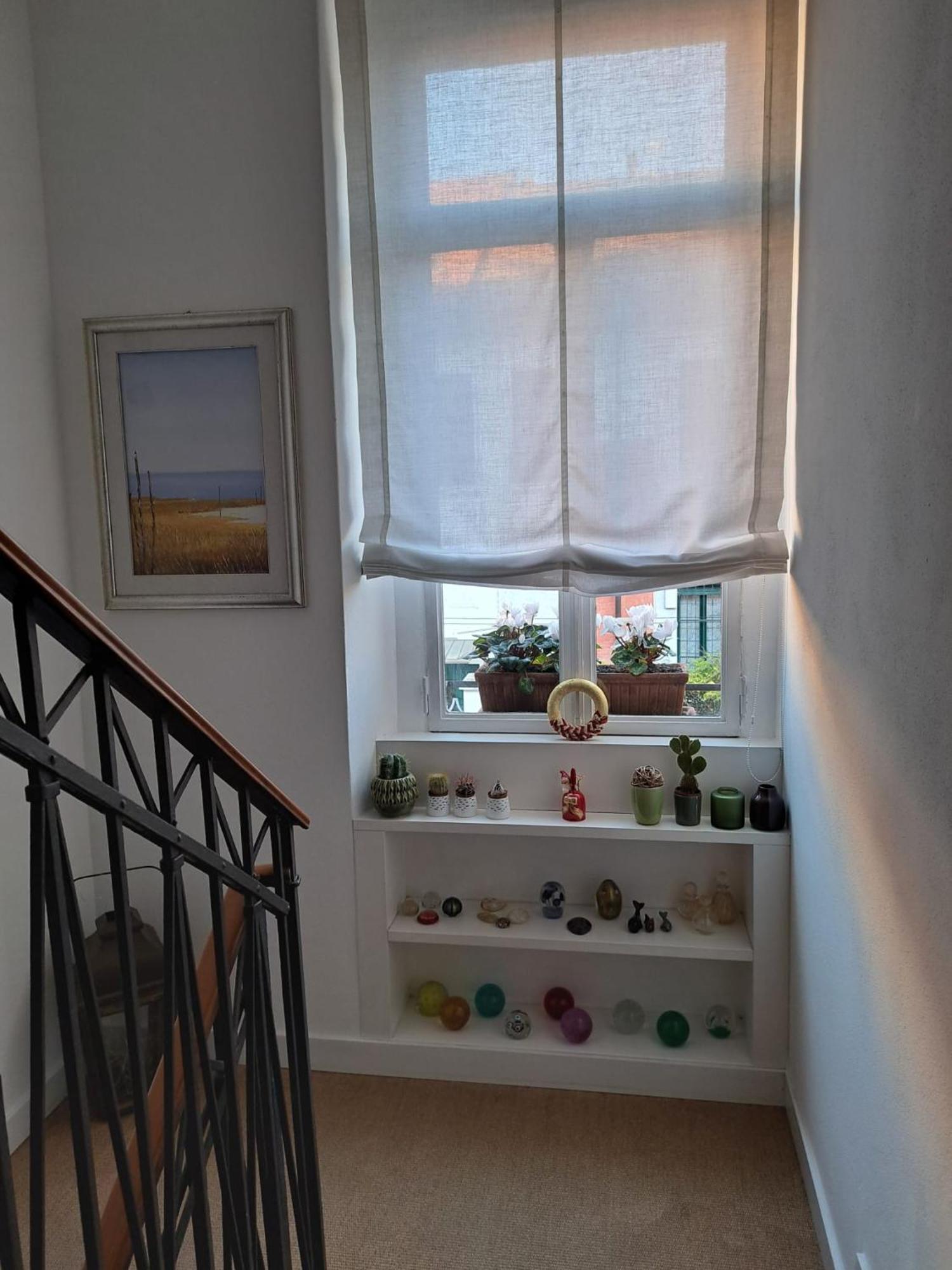 Casa Mari - Free Secure Parking, Breakfast, Private Bathroom, Wifi, Garden, Aircon, 3 Min Walk To Metro And Train Station Milano Eksteriør bilde