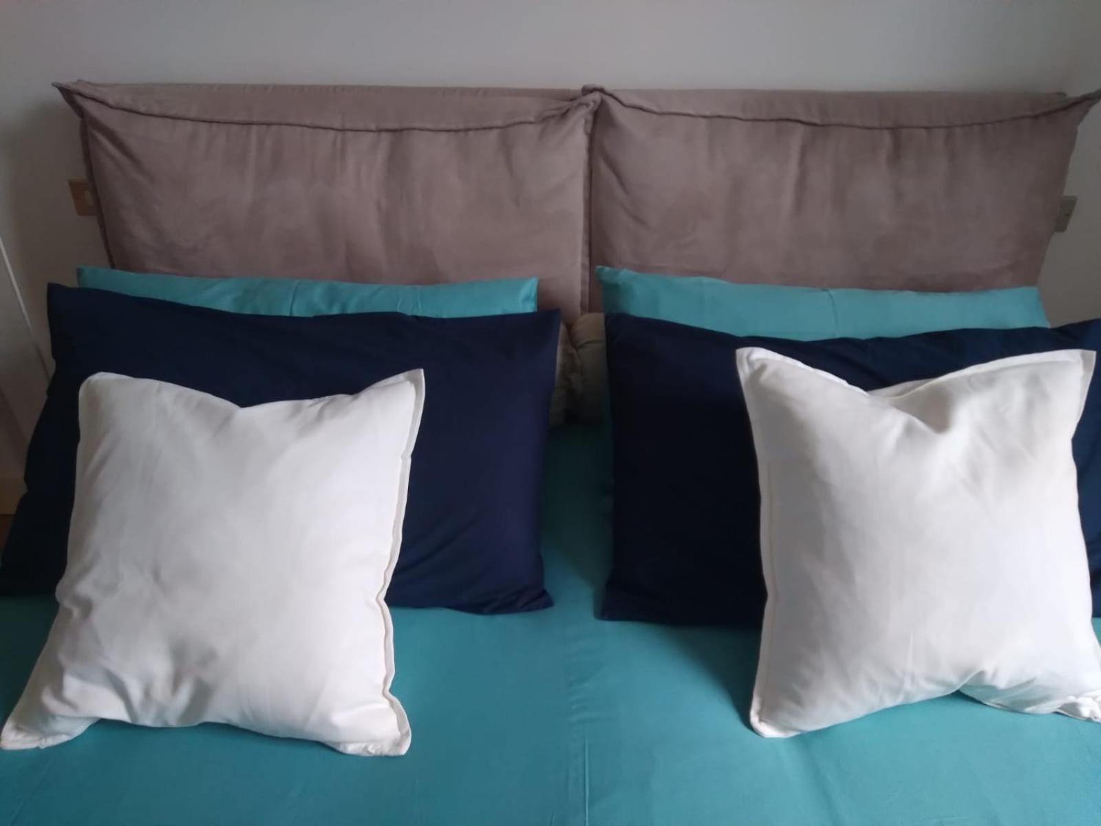 Casa Mari - Free Secure Parking, Breakfast, Private Bathroom, Wifi, Garden, Aircon, 3 Min Walk To Metro And Train Station Milano Eksteriør bilde